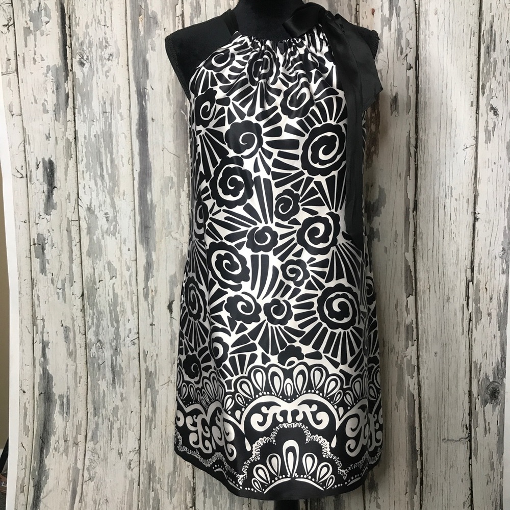 Whitehouse blackmarket Silk Dress